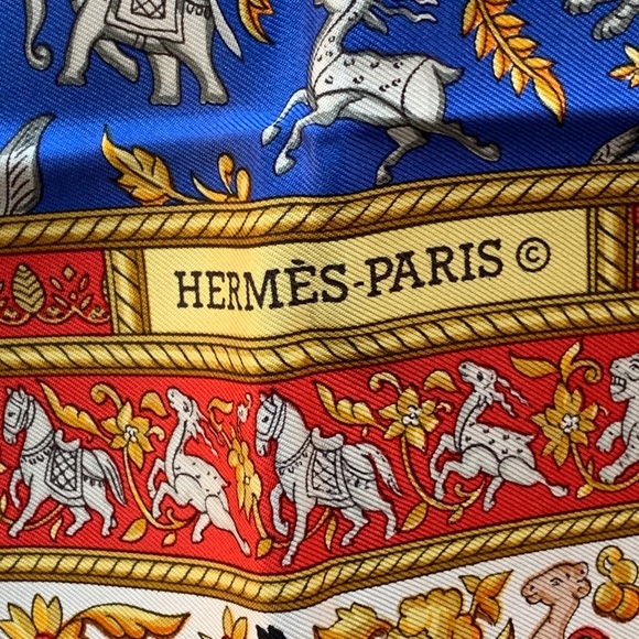 Authentic HERMES Scarf - Picture 5 of 13